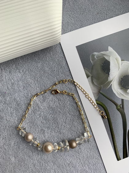 Браслет с жемчугом Майорка и горным хрусталем «Хрустальный мост»