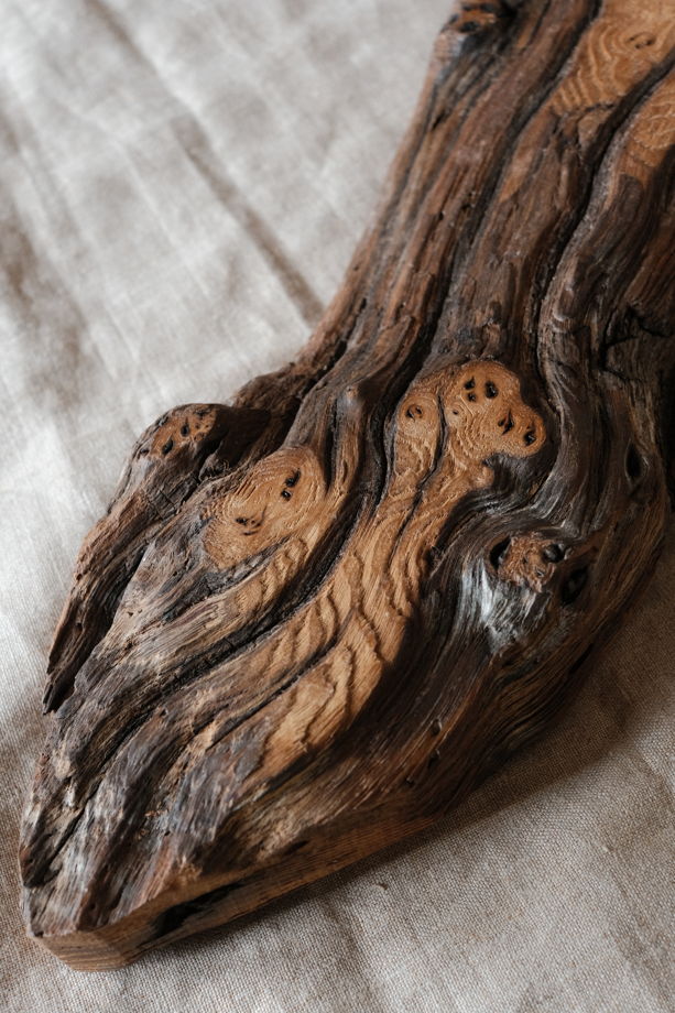 Поднос из дрифтвуда