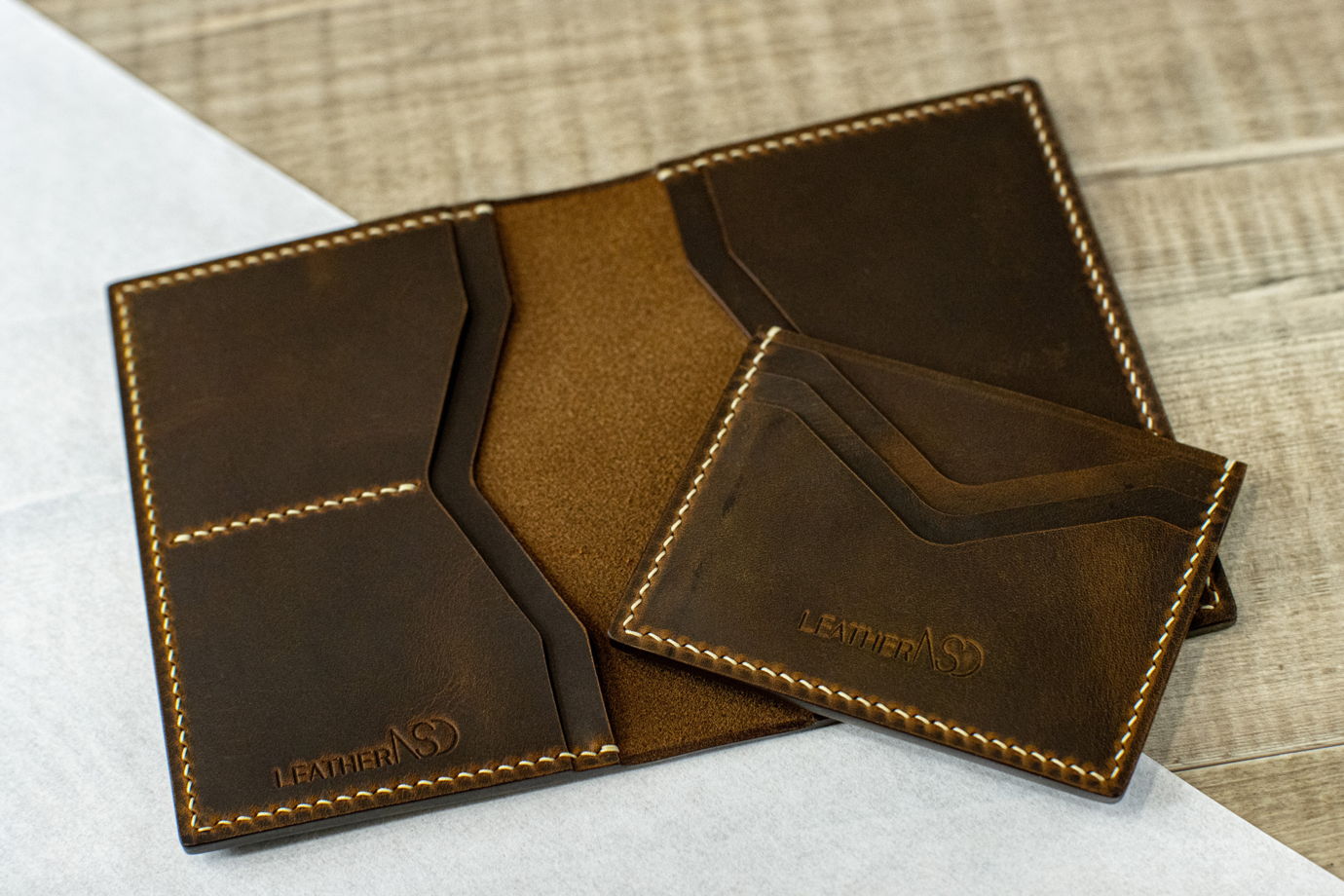 Комплект кожаная обложка на паспорт + картхолдер №3 NSD "Wrangler" (Натуральная кожа)
