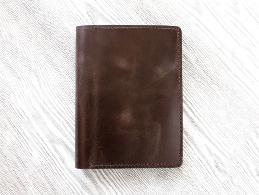 Портмоне из натуральной кожи для прав, СТС, банкнот, пластиковых карт, паспорта, страховки. VIRKUNEN