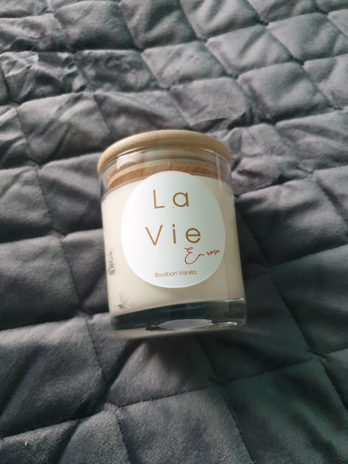 Свеча ручной работы La Vie (190мл.), аромат Baccarat Rouge (Francis Kurkdjian)