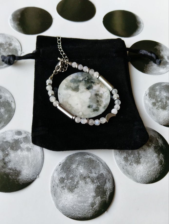 Браслет ЛУННАЯ ПРИЗМА из лунного камня