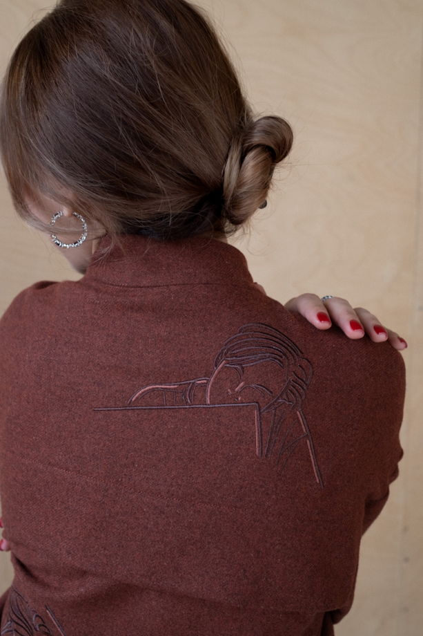 Фланелевое полупальто-жакет "РОУЗ" медного цвета с вышивкой