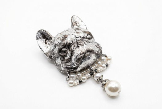 Брошь ручной работы "МОПС"