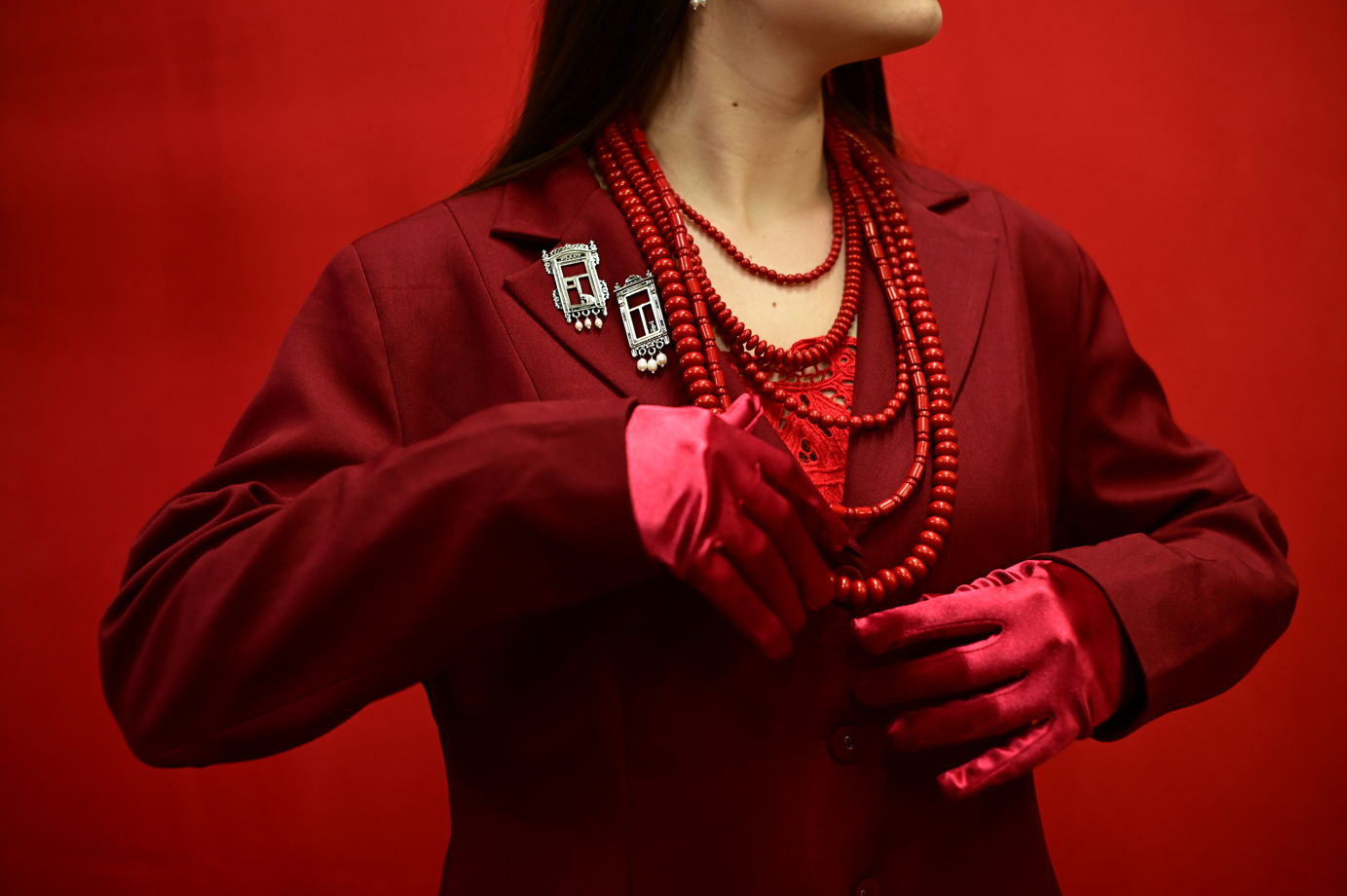 Брошь "Оконце" из мельхиора