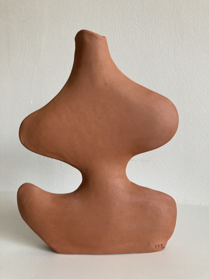 Плоская декоративная ваза