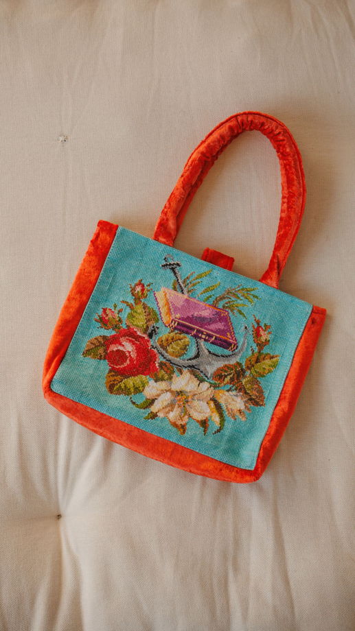 Сумка с Книгой и Розами/Book and Roses Bag