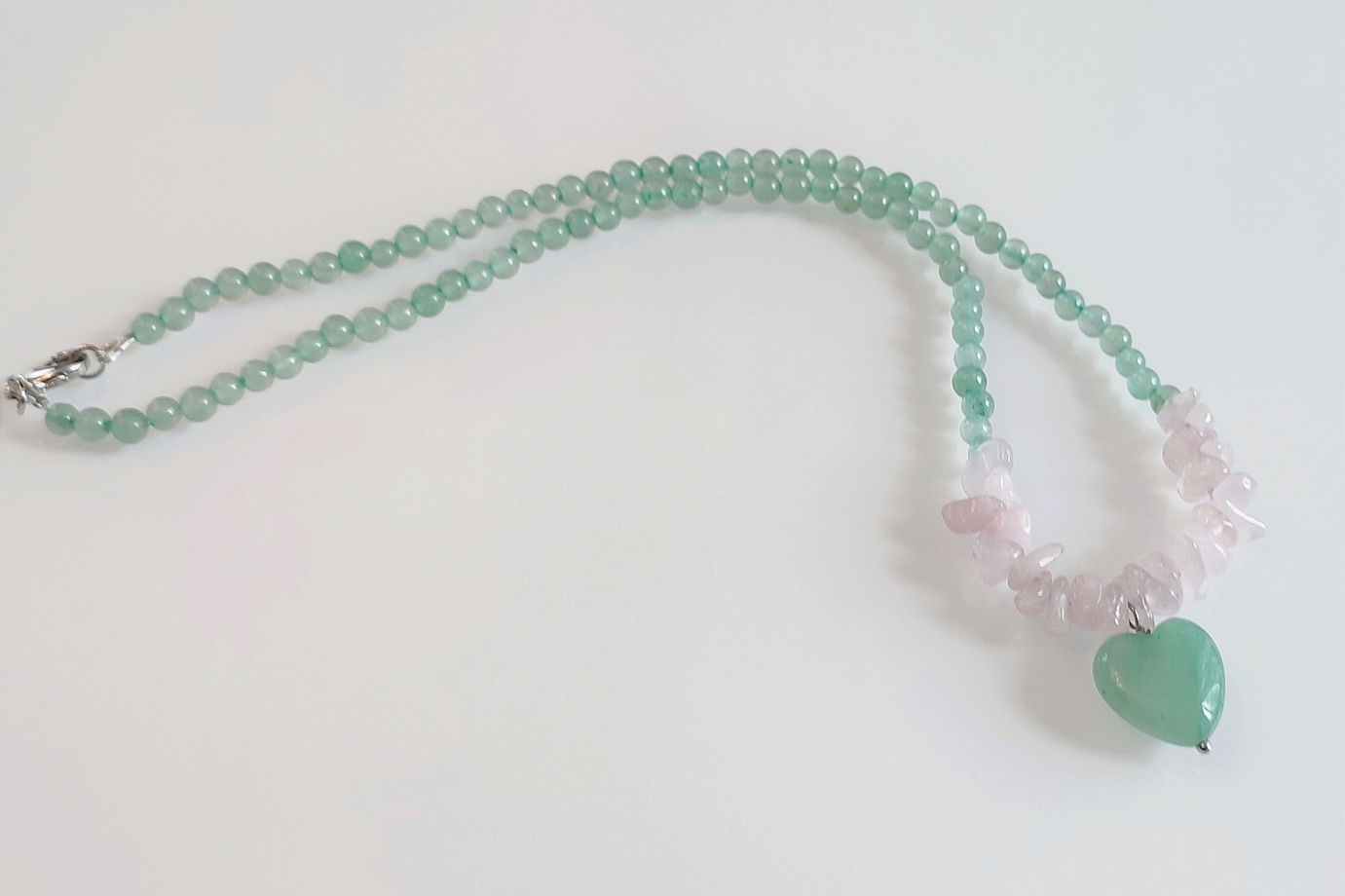 Чокер из авантюрина и розового кварца