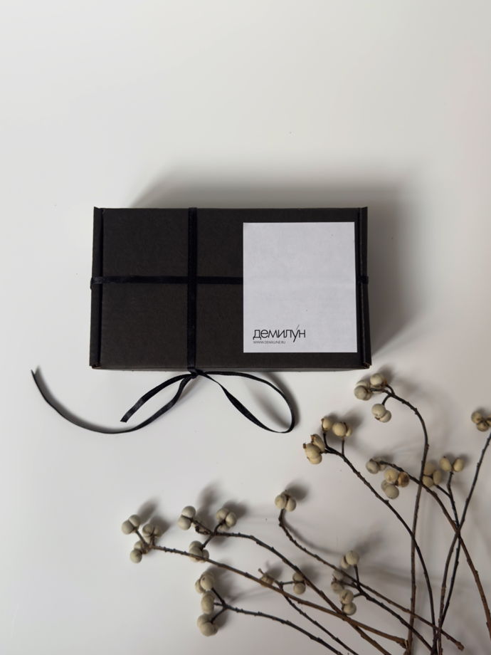 Мукаит натуральный камень