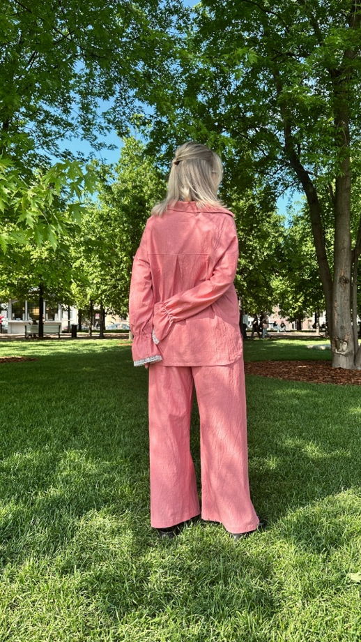 Костюм рубашка и брюки широкие 100% мягкий жатый хлопок