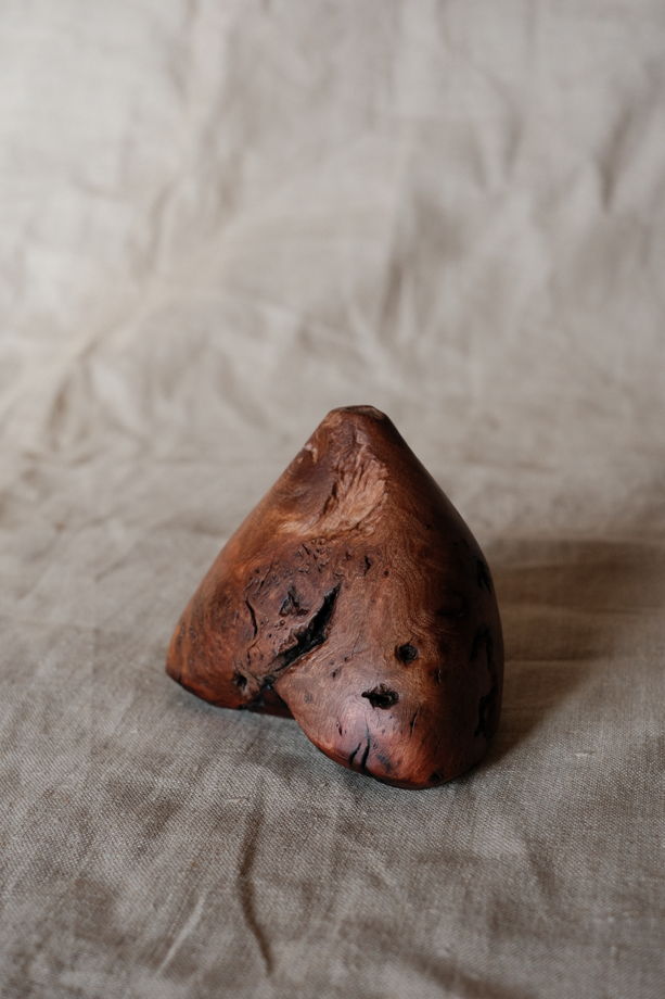 Интерьерная ваза для сухоцветов