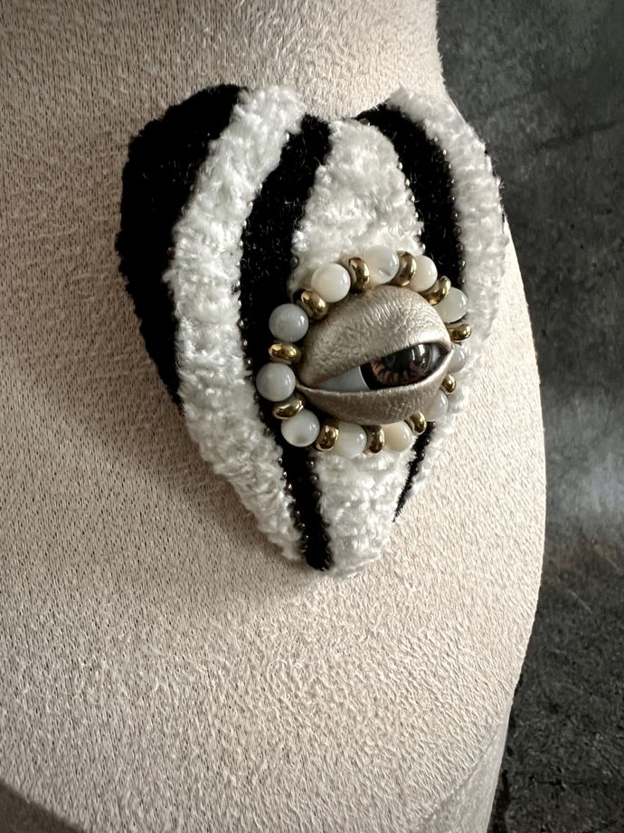 Брошь Сердце с глазом Всевидящее око таро брошка необычный подарок