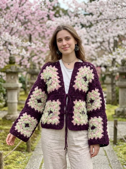 Кардиган ручной вязки, бабушкин квадрат.