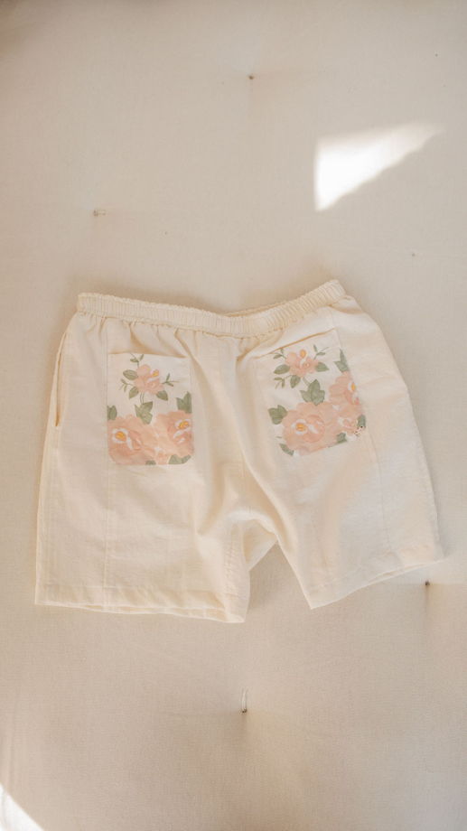 Шорты с Цветами на Карманах/Pink Flowers on Pockets Shorts