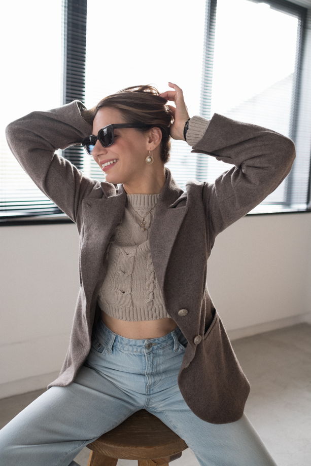 Фланелевое полупальто-жакет "БЕЙБИ" дымчатого цвета с вышивкой