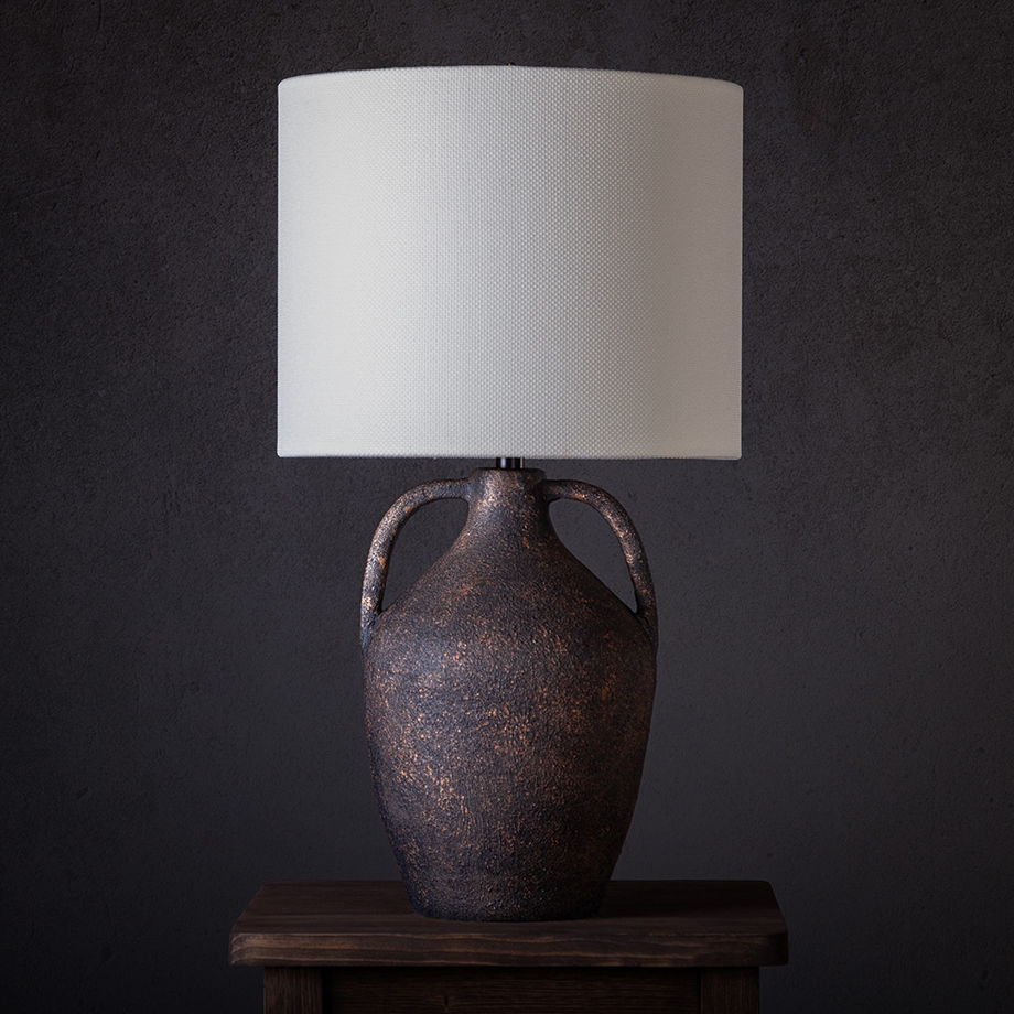 Настольная керамическая лампа ручной работы с белым абажуром «Rustic Bronze»