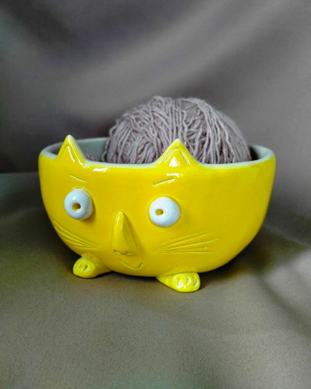 Клубочница для вязания керамическая "Кот" жёлтый