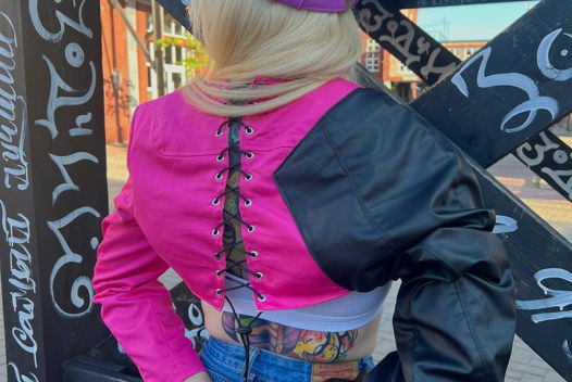 Укороченный жакет-болеро «Barbie Rebel» апсайкл