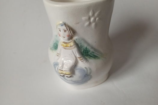 Вазочка фаянсовая "Сидящий ангел"