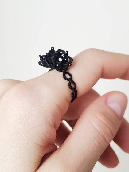 Кольцо плетеное черное "Черные розы", кольцо фриволите