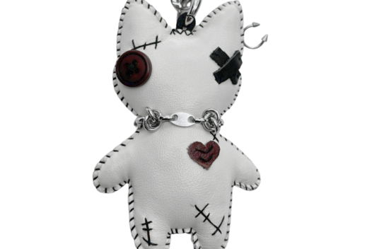 Брелок в стиле y2k