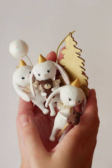 Подарочный набор белых кроликов  из коллекции "Цирк" 3 шт.