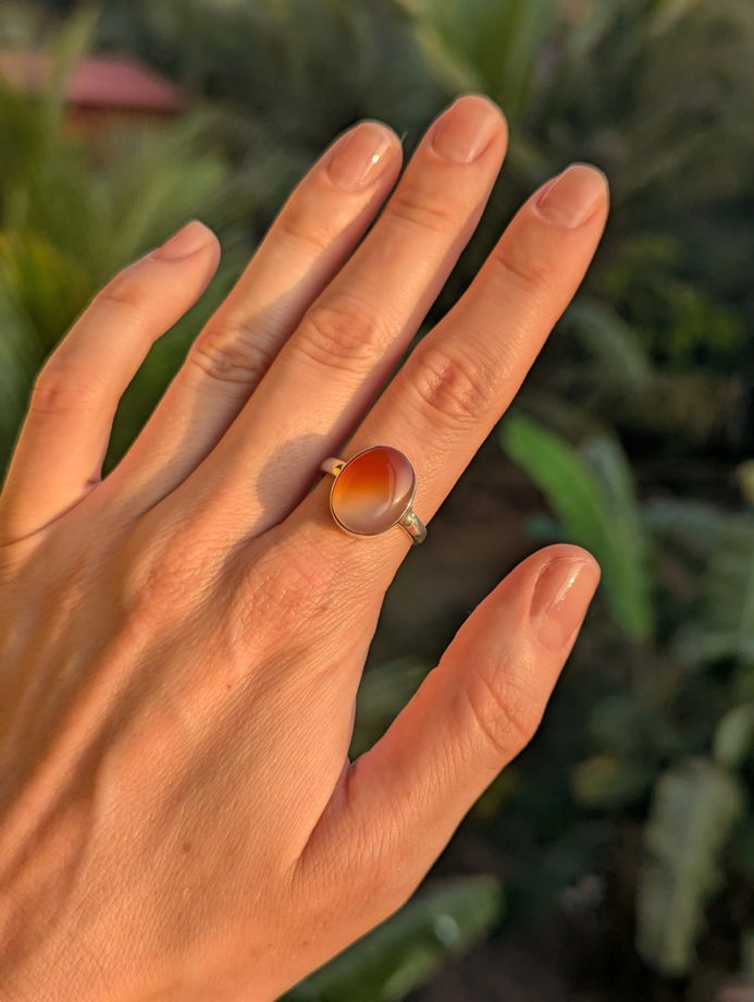 Кольцо с природным сердоликом