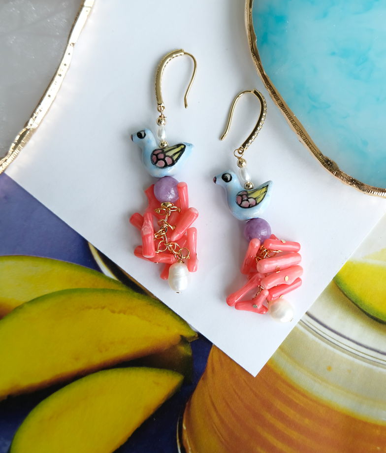 Серьги из керамики и кораллов Голубая уточка