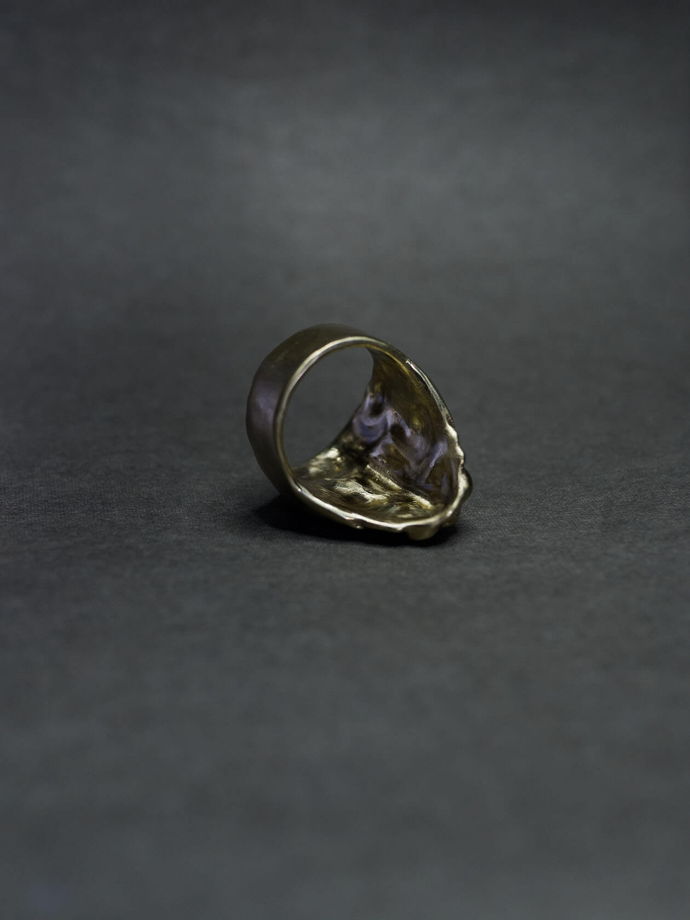 Кольцо "Лев Врубеля" в оттенке античного золота