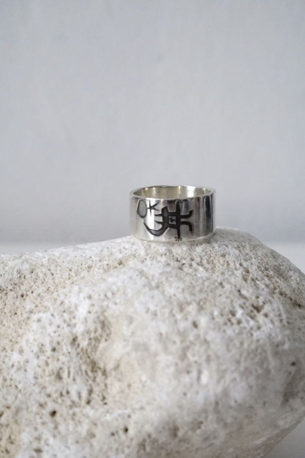 Серебряное кольцо с картинкой