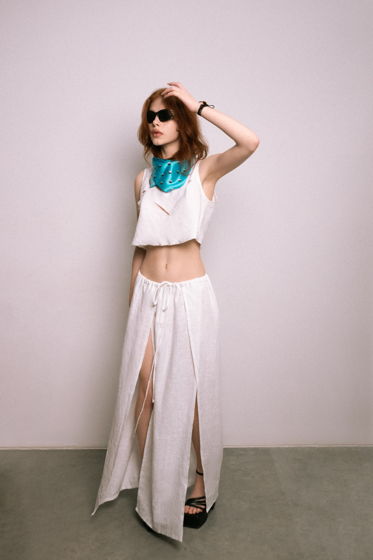 Комплект изо льна «Юбка с опасным вырезом» «топ рваный»