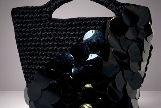 Сумка Black с пайетками.