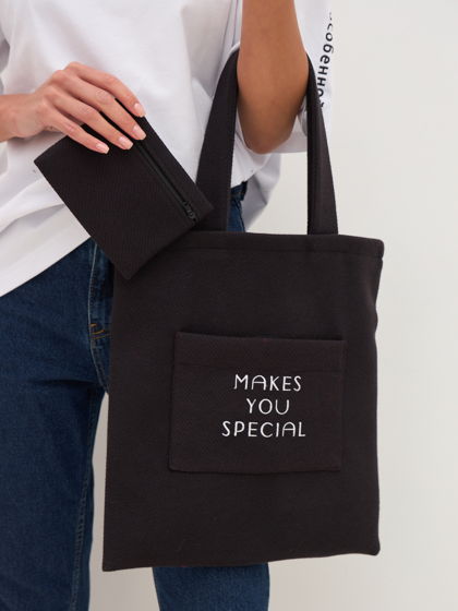 Черная сумка-шоппер MYS с вышивкой