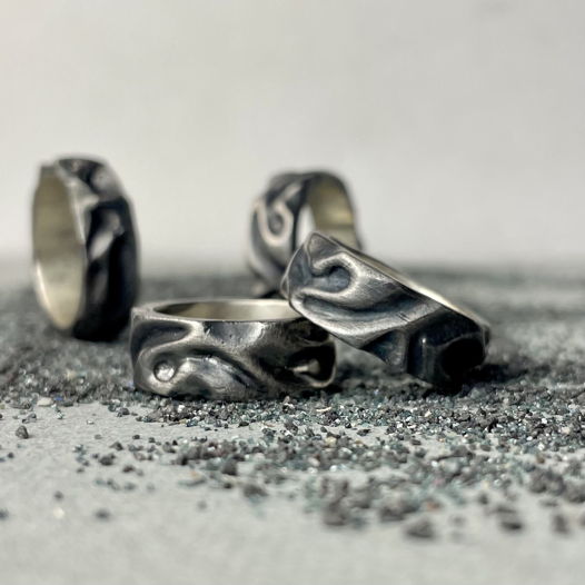 Серебряное кольцо «Волна»