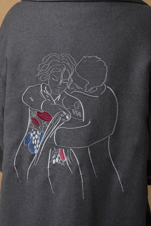 Фланелевое полупальто «ЭЛИЗАБЕТ» темно-серого цвета с вышивкой