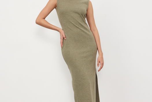 Оливковое платье женское