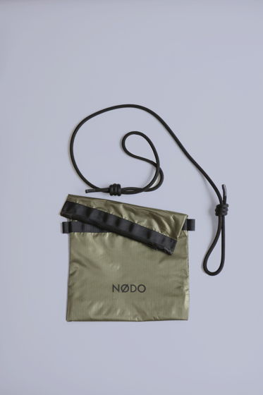 Повседневная сумка через плечо "ØA5 Nylon Ripstop" от NØDO зеленая
