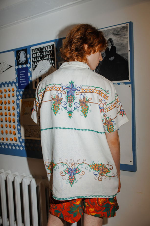 Рубашка с Листьями Винограда/Grape Leaves Short Sleeve Shirt