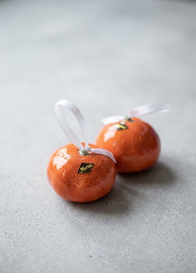 Мандарины из фарфора новогодняя игрушка