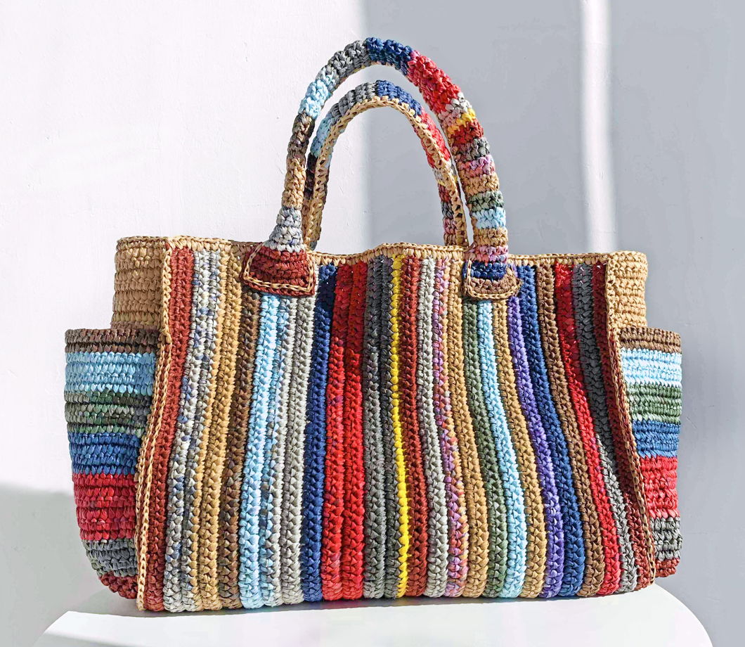 Сумка с карманами Weekender из рафии на заказ