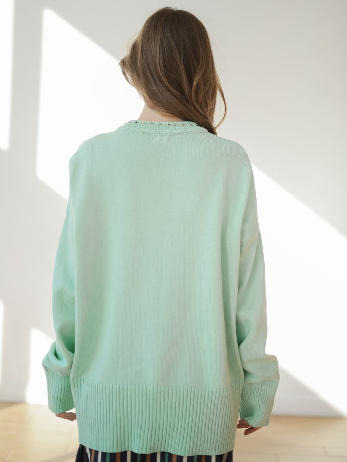 Свитер в мятном цвете