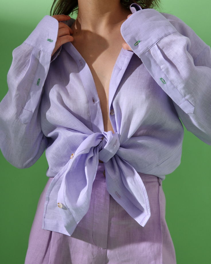 Женская рубашка свободного кроя oversize в сиреневом цвете из натурального льна