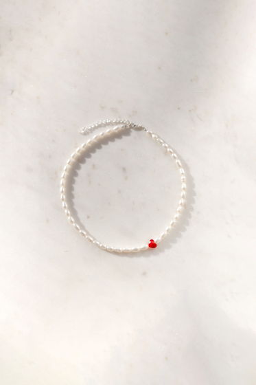 Ожерелье из натурального жемчуга с кристаллом Love Red