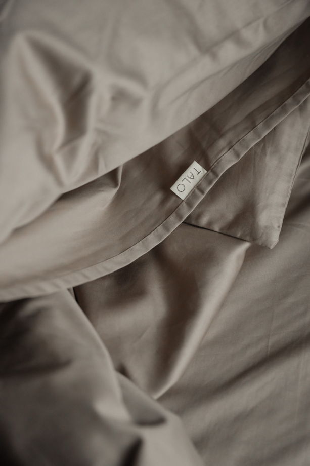 Премиальный комплект постельного белья из сатина Kahvi темно-бежевый