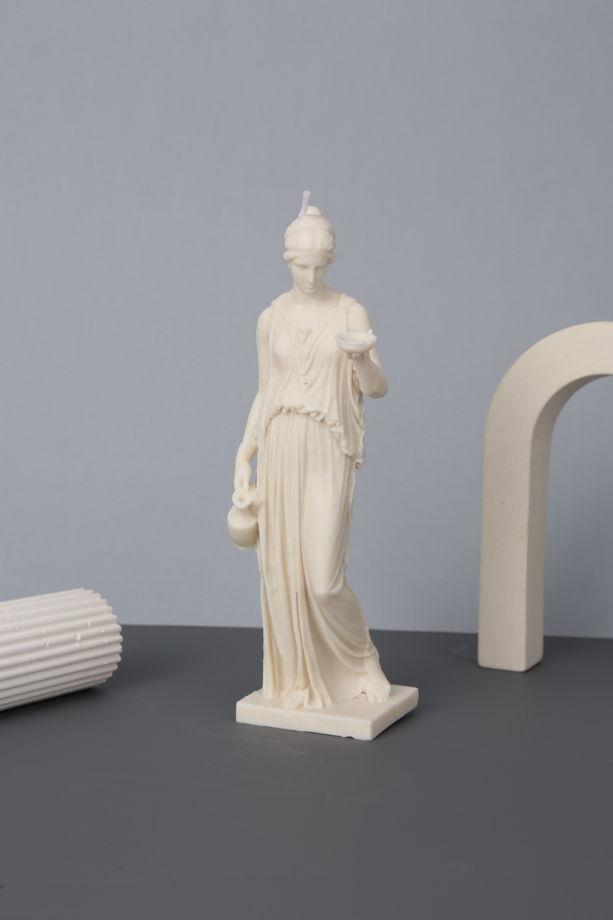 Свеча скульптура "Геба"