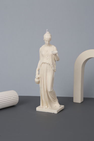 Свеча скульптура "Геба"