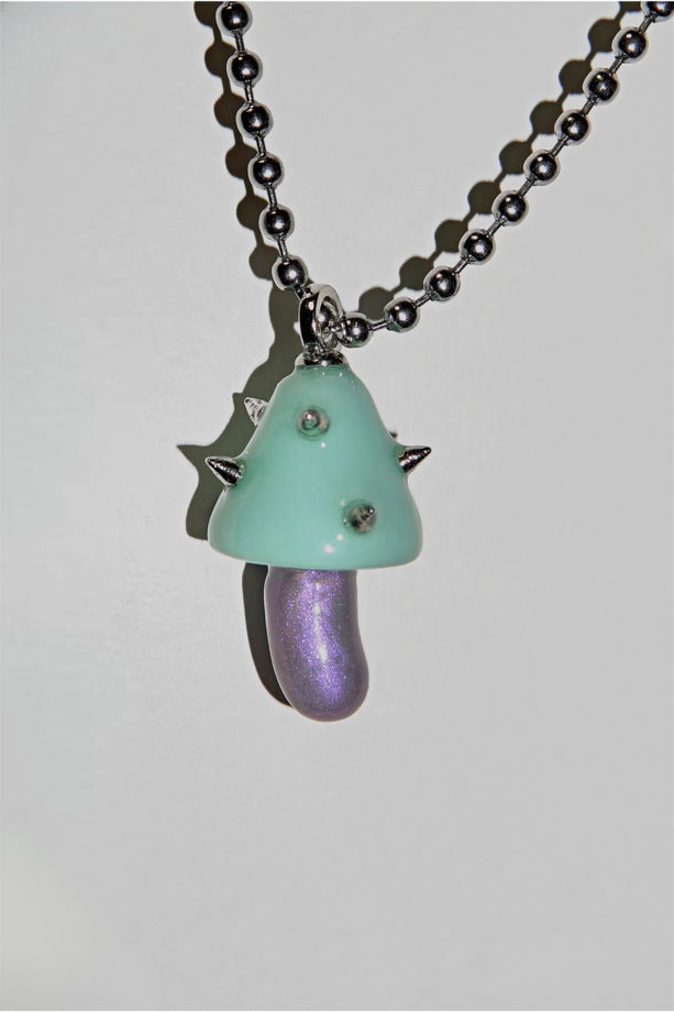 Разноцветный кулон-гриб ручной работы «Лэндс»