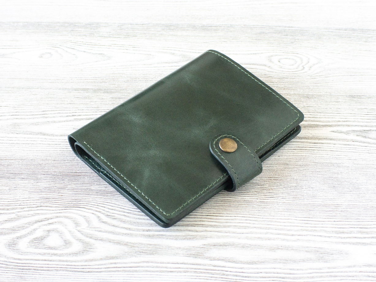 Портмоне из натуральной кожи для прав, СТС, банкнот, пластиковых карт, паспорта, страховки. VIRKUNEN