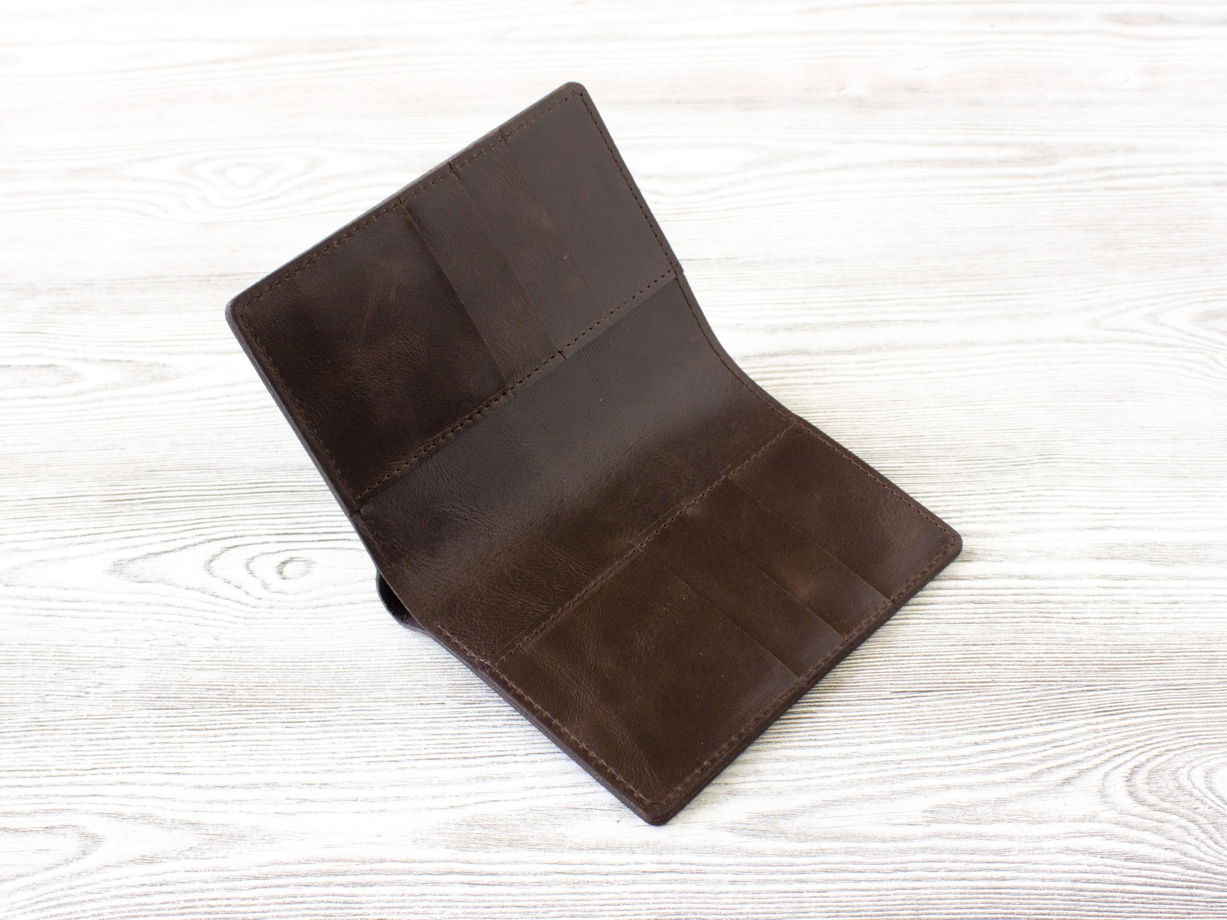 Портмоне из натуральной кожи для прав, СТС, банкнот, пластиковых карт, паспорта, страховки. VIRKUNEN