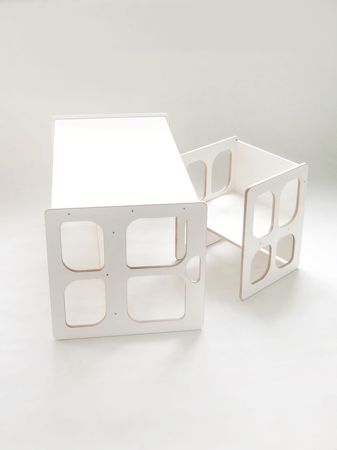 Комплект белой детской мебели Монтессори Киддис стол и стул трансформер